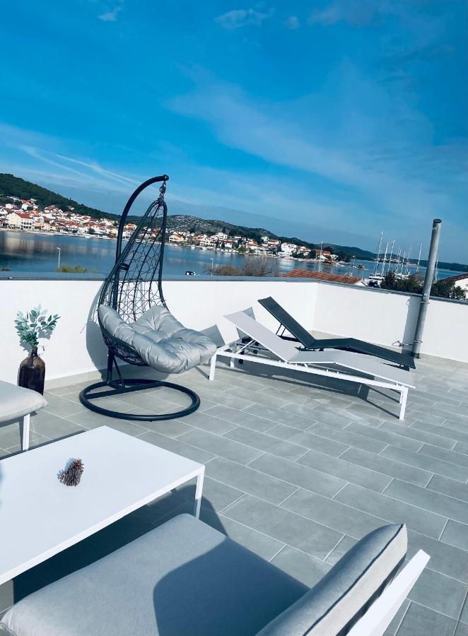 Modern Apartments Day Σίμπενικ Εξωτερικό φωτογραφία